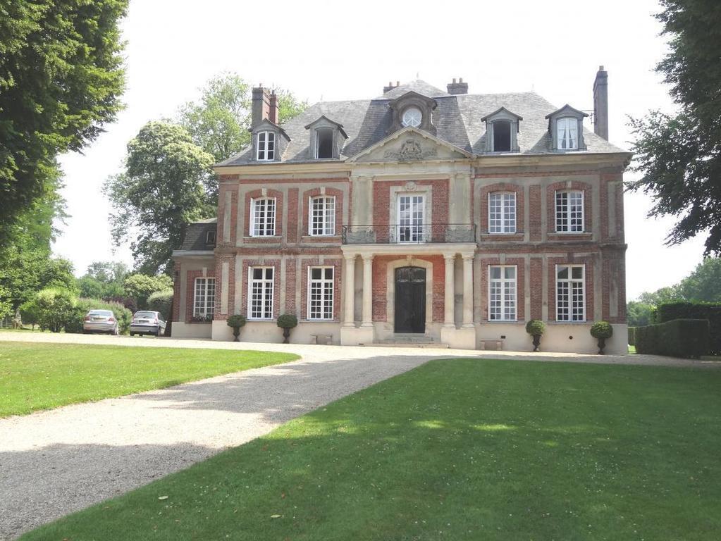 Chateau De Maillot Hotel Bonneville-la-Louvet Buitenkant foto